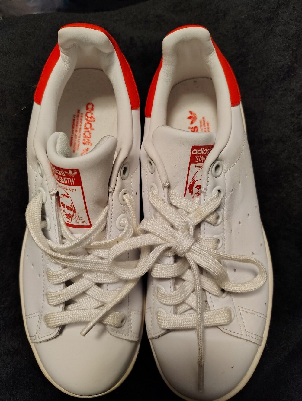 Adidas Originals Stan Smith Men's Size 5.5 White and Red Sneakers